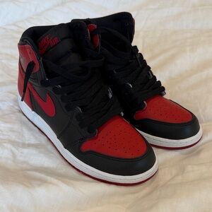 Nike Air Jordan 1 Retro High OG - Black/Varsity Red/White Sneakers size 6Y